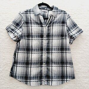 Blouse Size PM Black Plaid Seersucker Classic Preppy Casual Resort Coastal Goth